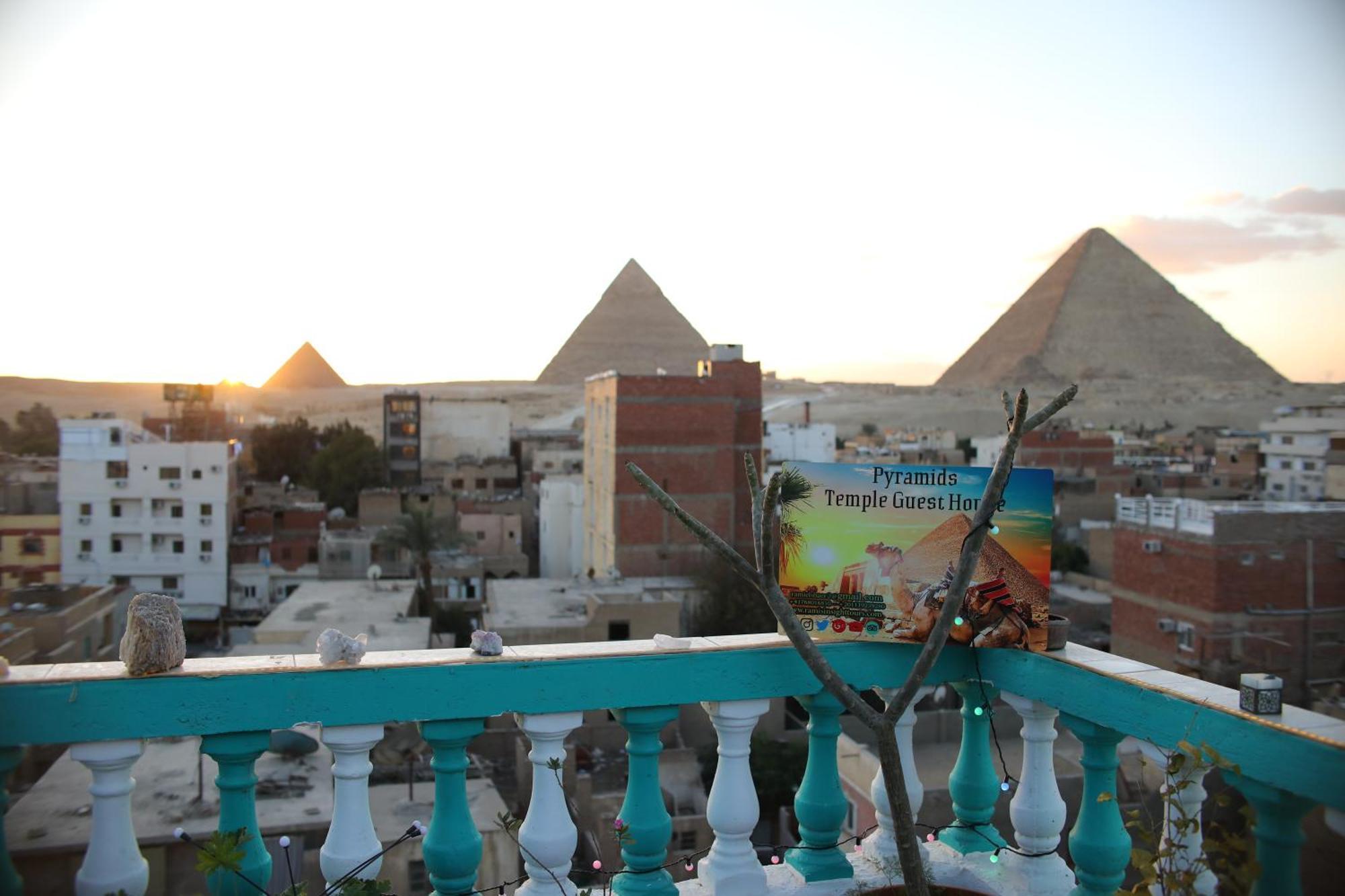 Kafret el-Gabal Pyramids Temple Guest House מראה חיצוני תמונה
