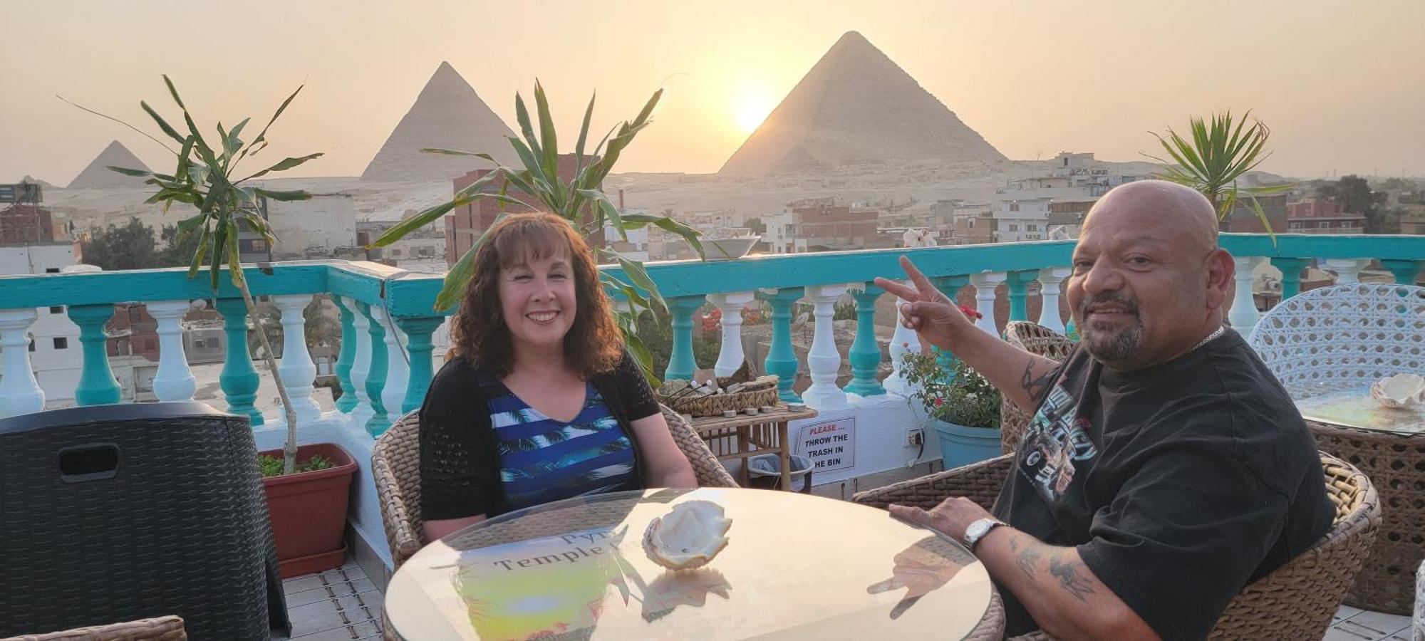 Kafret el-Gabal Pyramids Temple Guest House מראה חיצוני תמונה
