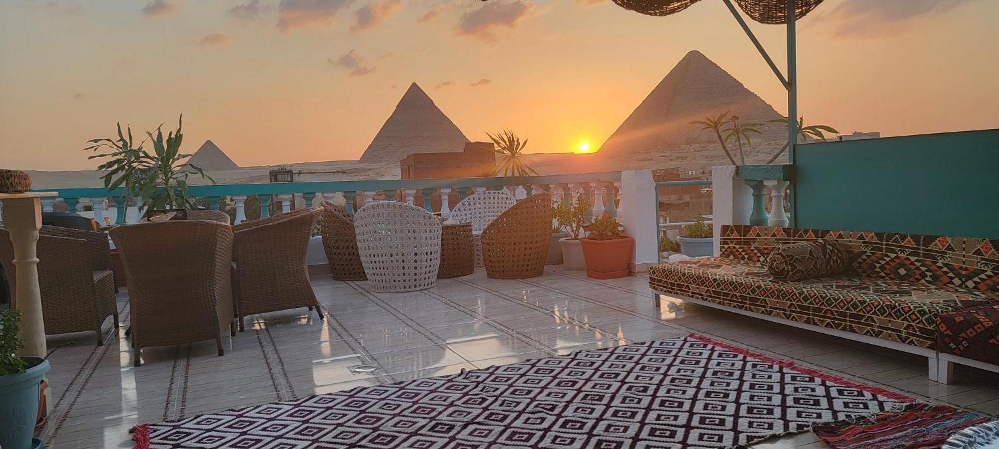 Kafret el-Gabal Pyramids Temple Guest House מראה חיצוני תמונה