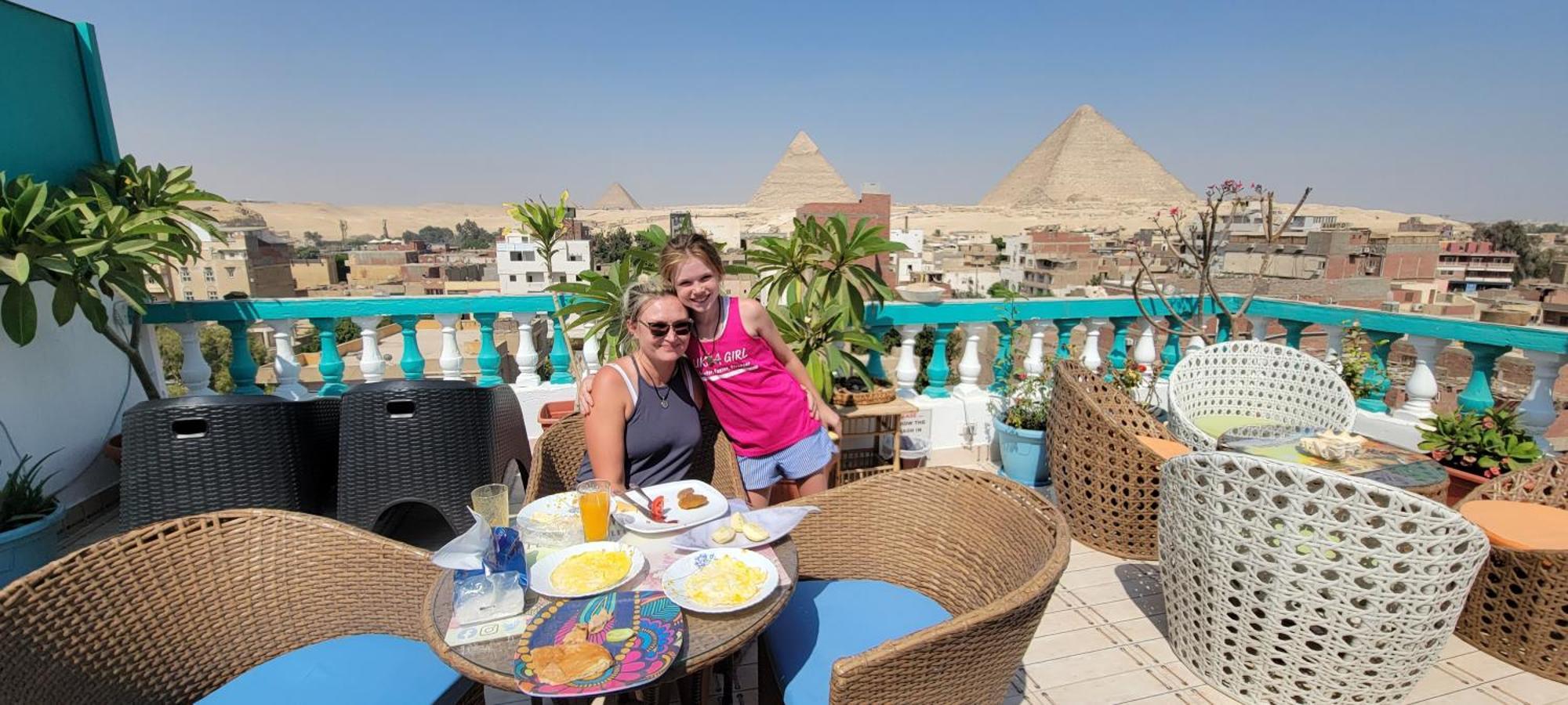 Kafret el-Gabal Pyramids Temple Guest House מראה חיצוני תמונה