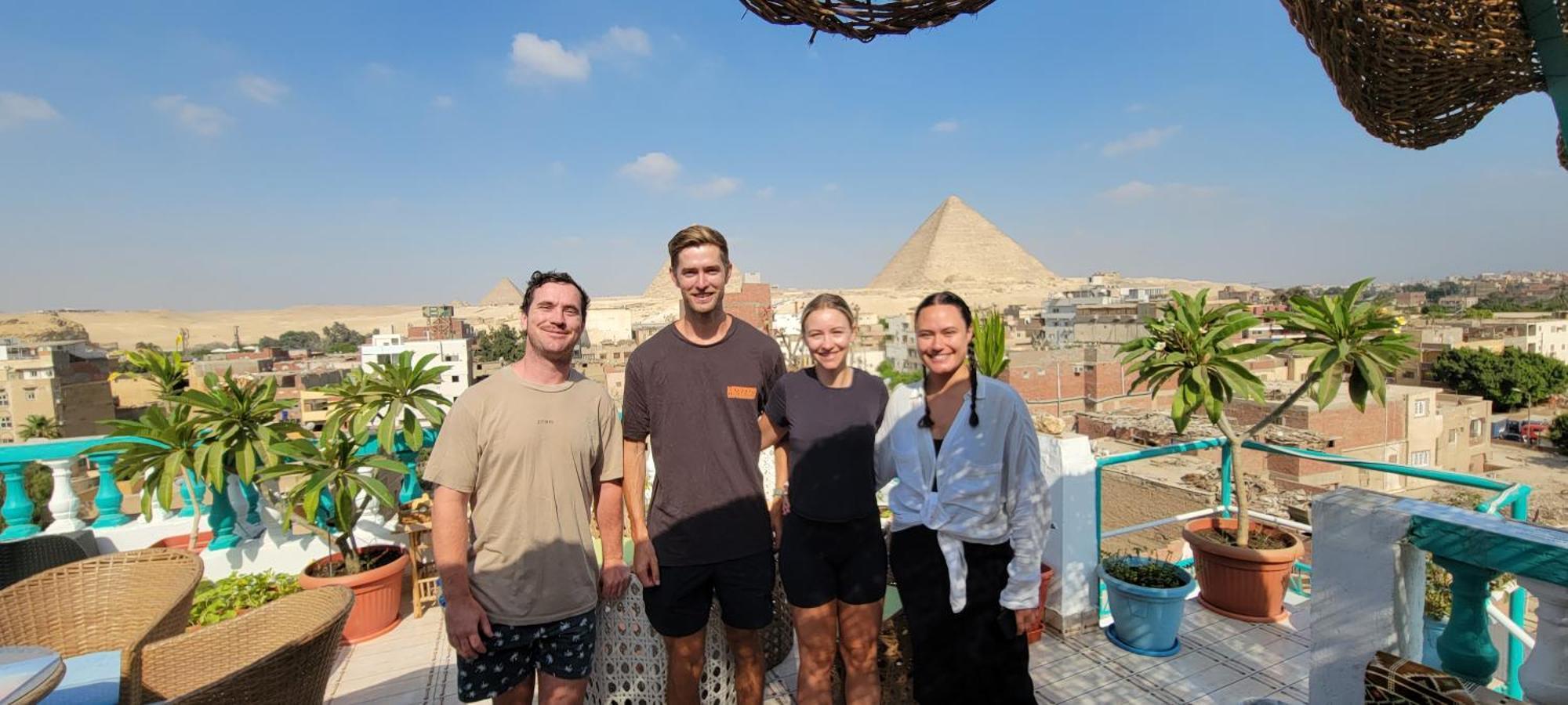 Kafret el-Gabal Pyramids Temple Guest House מראה חיצוני תמונה